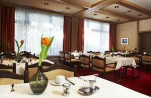 Stern Hotel Soller Ismaning Ngoại thất bức ảnh