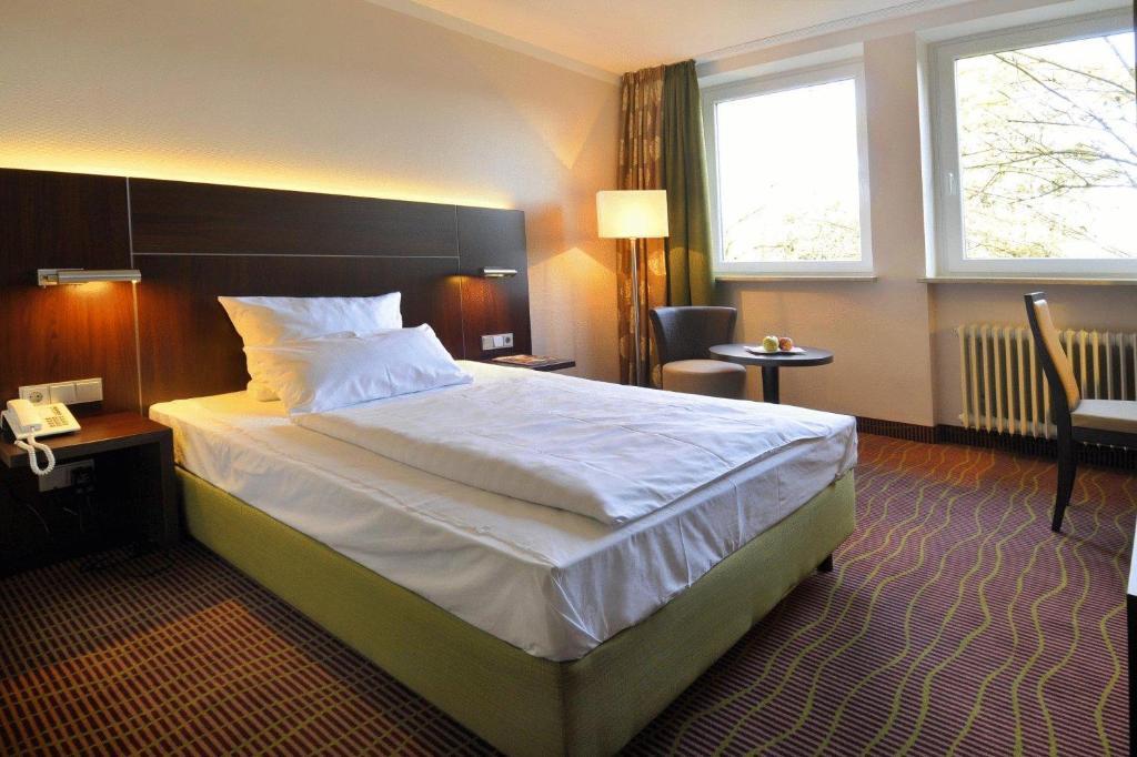 Stern Hotel Soller Ismaning Phòng bức ảnh
