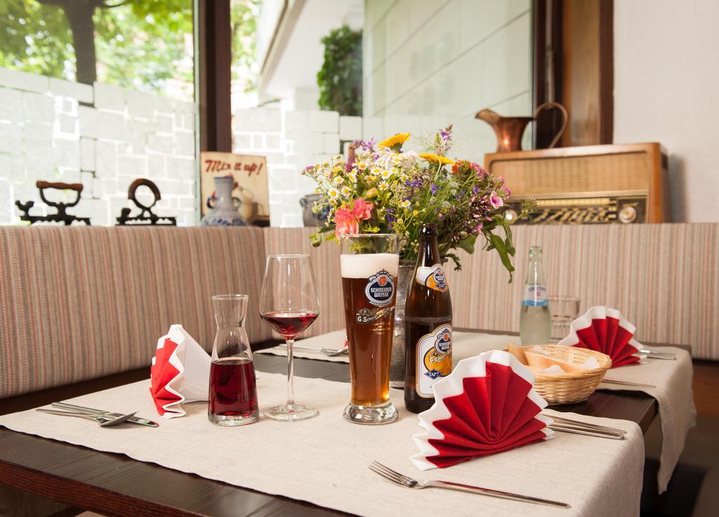 Stern Hotel Soller Ismaning Ngoại thất bức ảnh